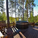 Hills * Tahkovuori